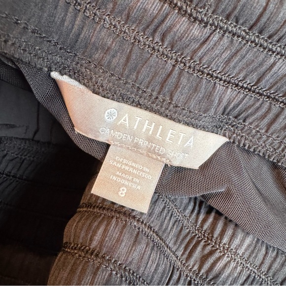 Athleta Shorts Size 8 Black 5" Inseam Running Pull On Camden Printed Shorts H3 - Picture 3 of 7